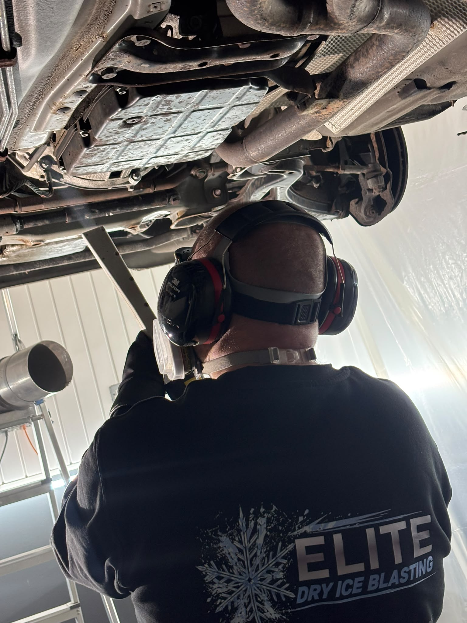 Elite Dry Ice Blasting workshop